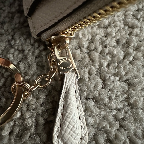 Coach Mini Skinny ID Case - Picture 6 of 7